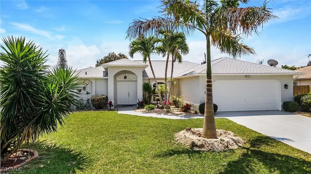 310 SE 47th Street Cape Coral FL 33904