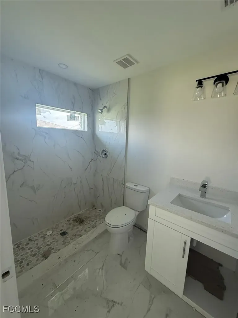 140/142 Gilbert Avenue S Lehigh Acres FL 33973