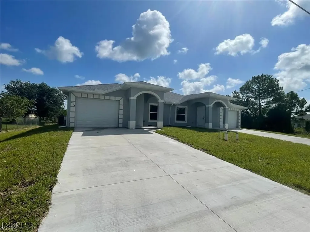 140/142 Gilbert Avenue S Lehigh Acres FL 33973