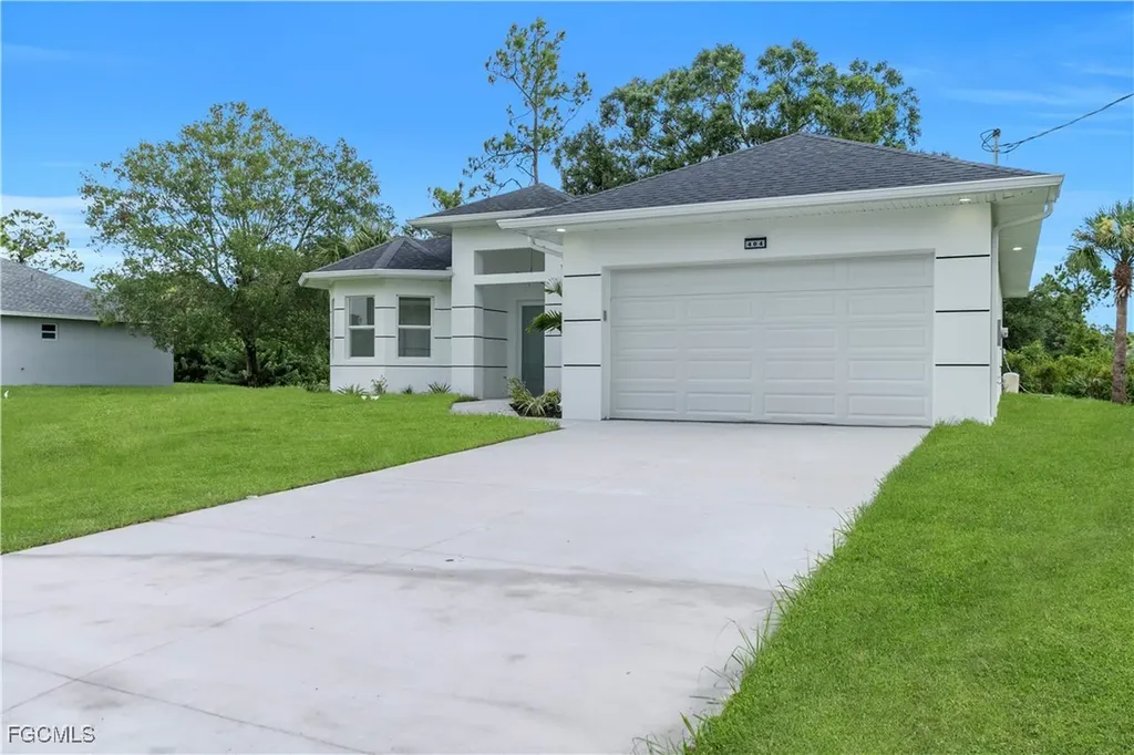 404 W 15th Street Lehigh Acres FL 33972