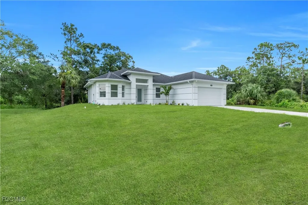 404 W 15th Street Lehigh Acres FL 33972