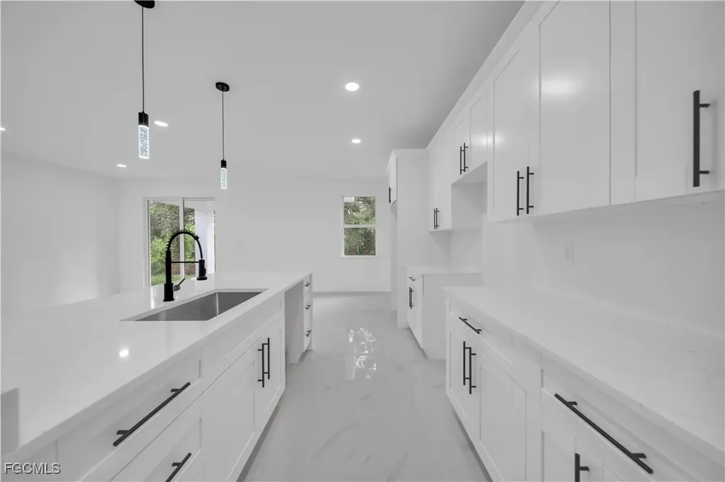 404 W 15th Street Lehigh Acres FL 33972