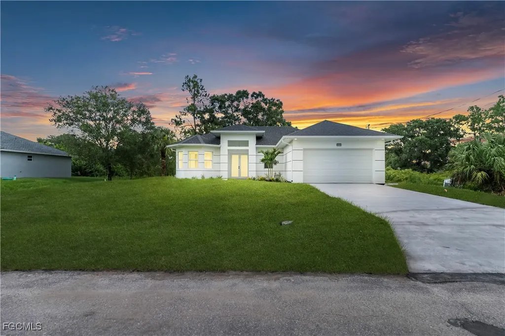 404 W 15th Street Lehigh Acres FL 33972