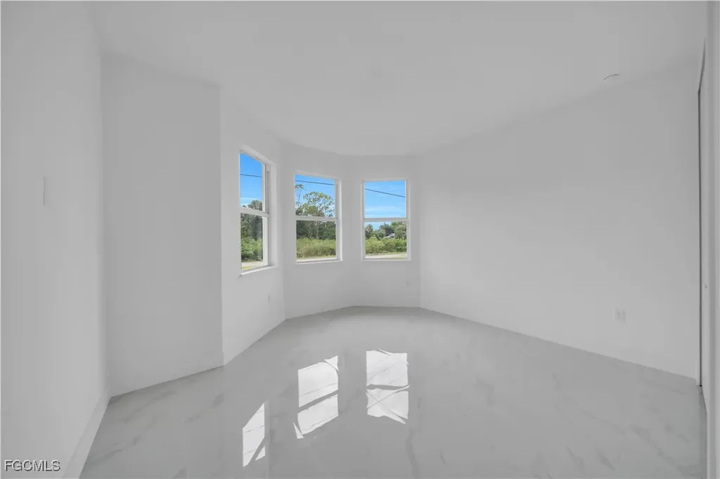 404 W 15th Street Lehigh Acres FL 33972