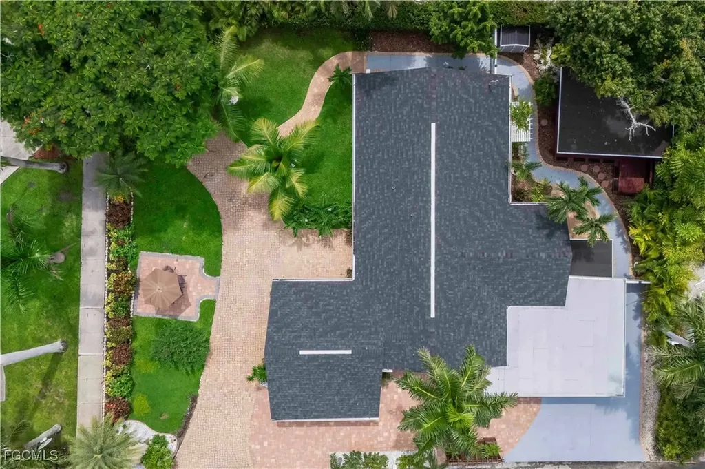 2702 Mcgregor Boulevard Fort Myers FL 33901