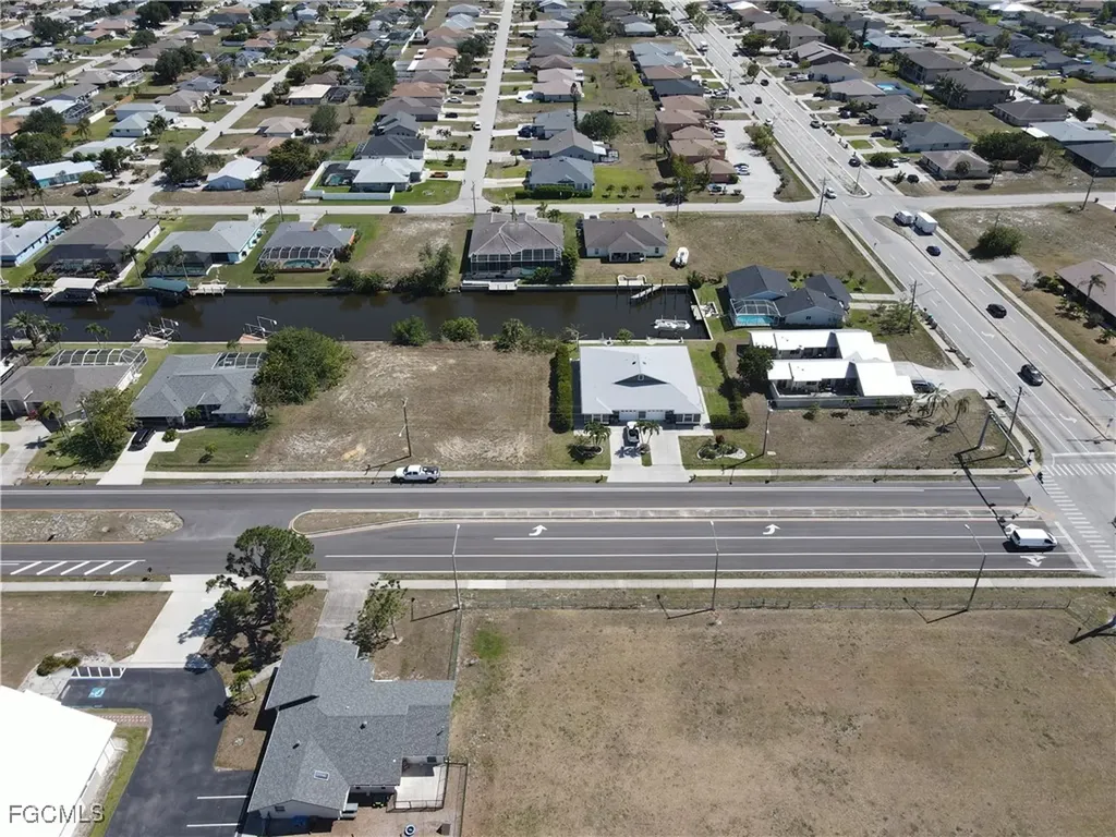 718 Mohawk Parkway Cape Coral FL 33914