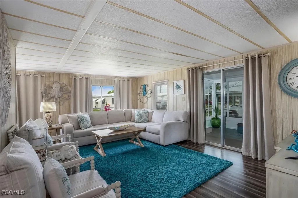 2782 Wedgewood Drive North Fort Myers FL 33917