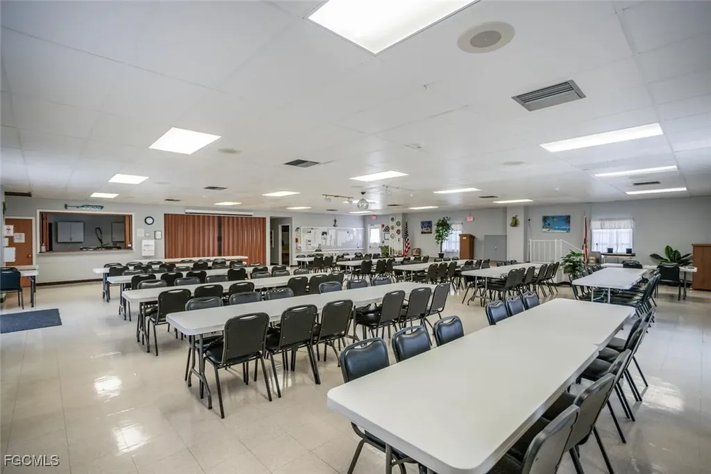 2782 Wedgewood Drive North Fort Myers FL 33917