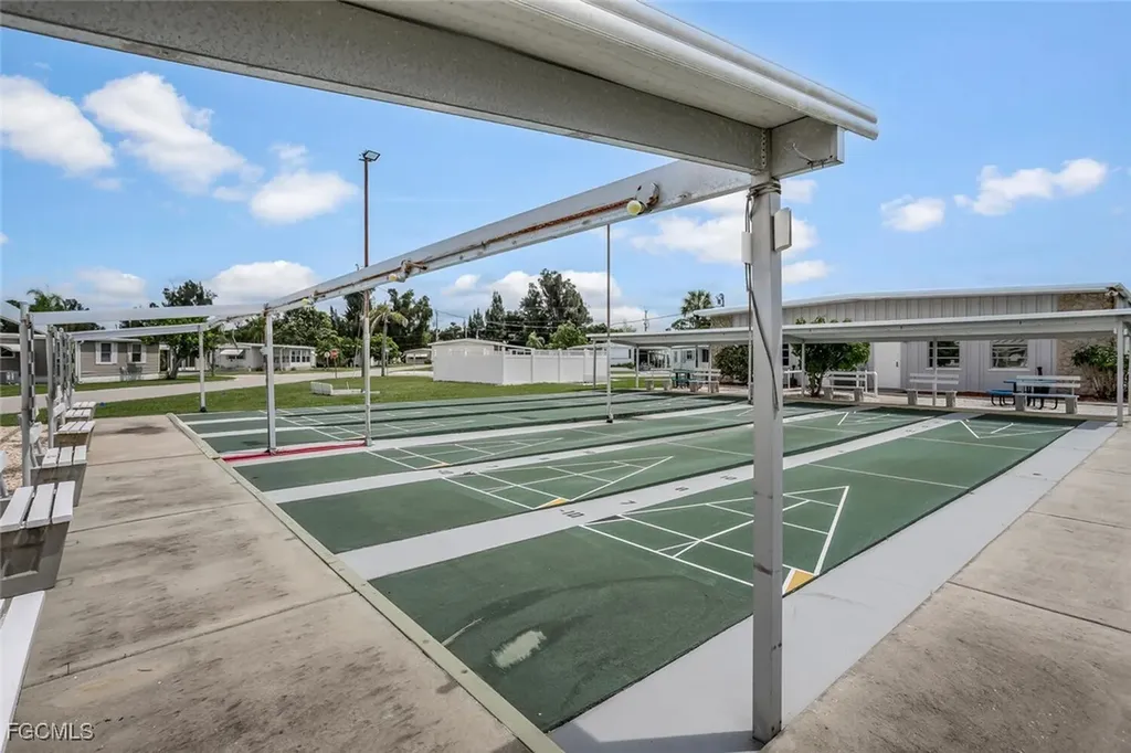 2782 Wedgewood Drive North Fort Myers FL 33917