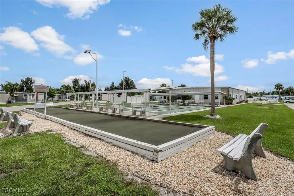 2782 Wedgewood Drive North Fort Myers FL 33917