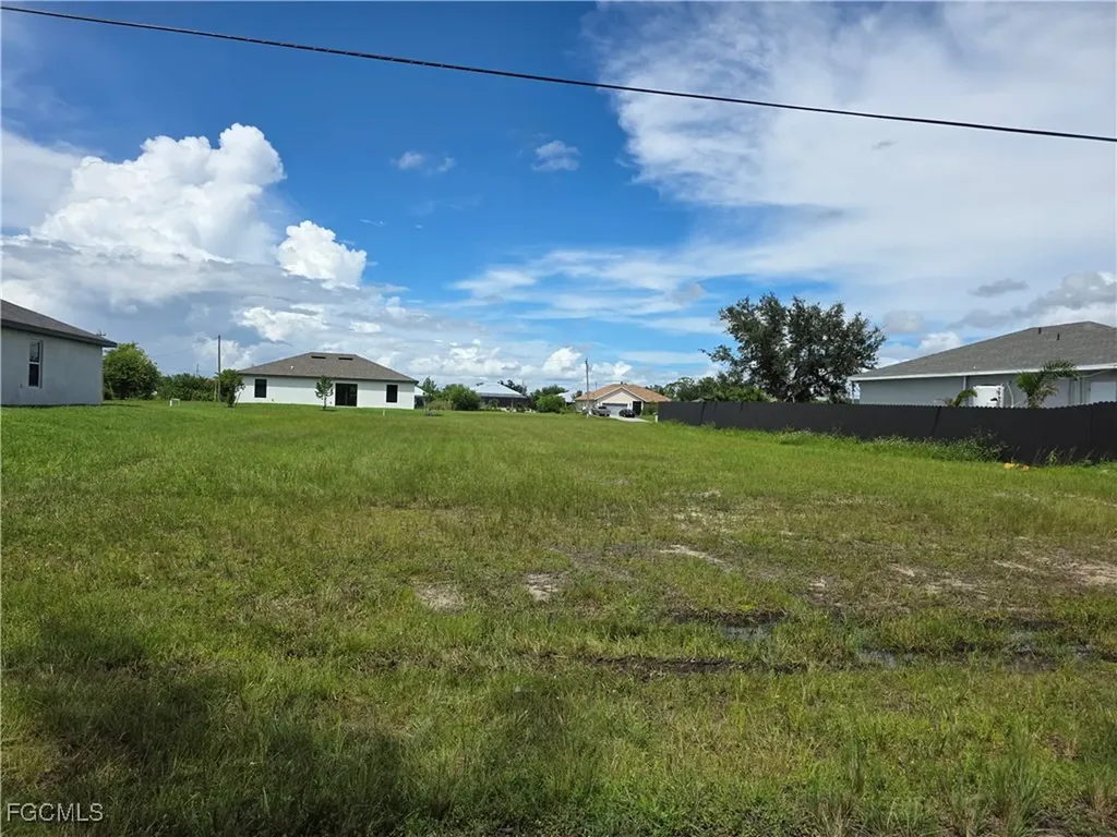 2623 NW 13th Street Cape Coral FL 33993