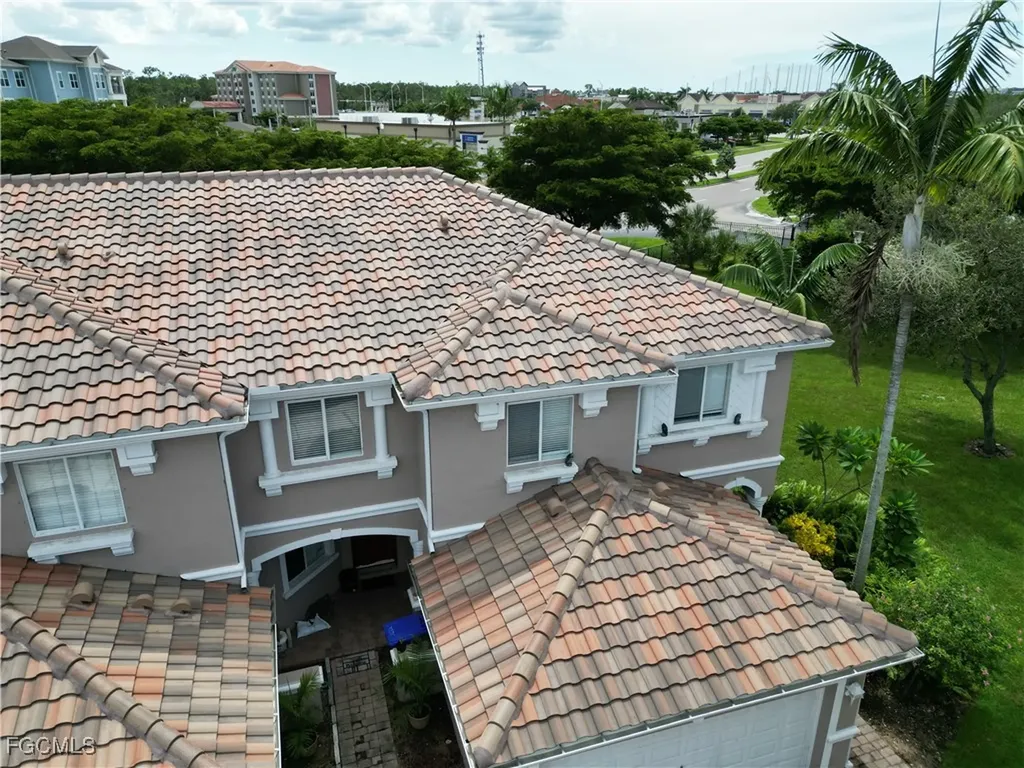 9999 Chiana Circle Fort Myers FL 33905
