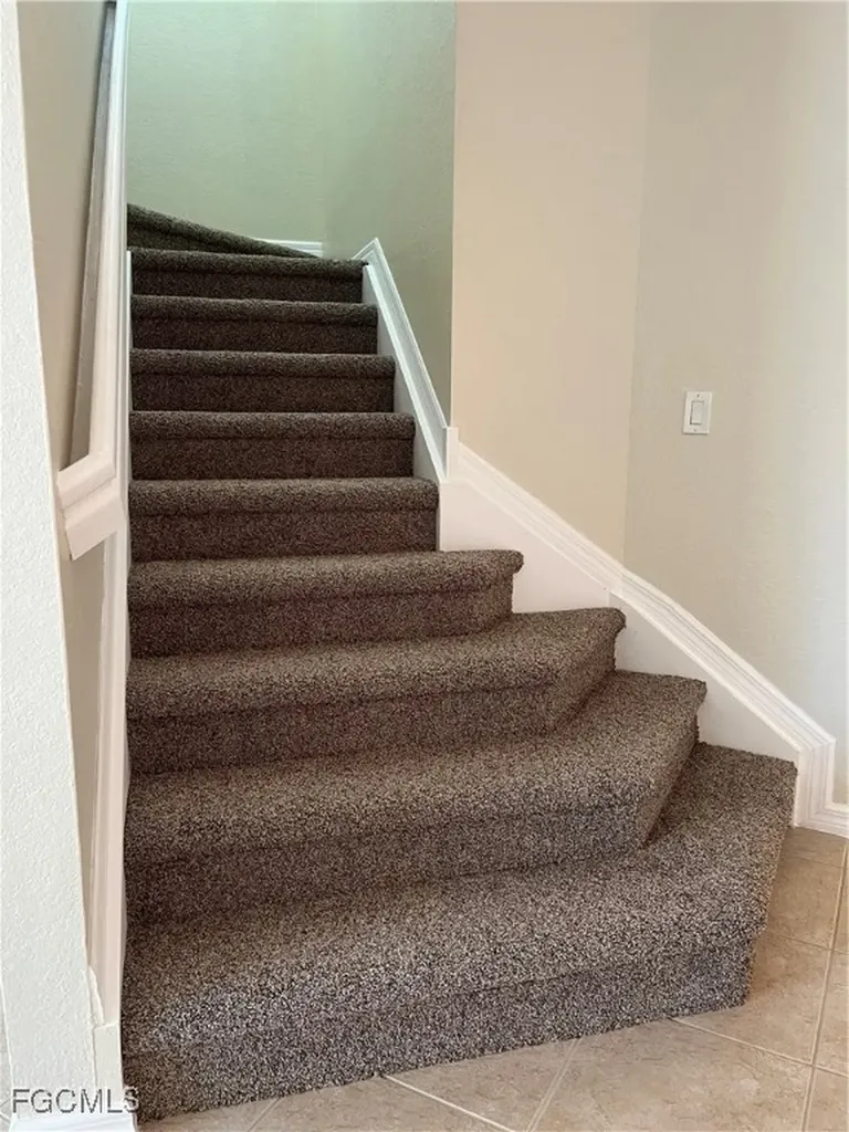 9999 Chiana Circle Fort Myers FL 33905