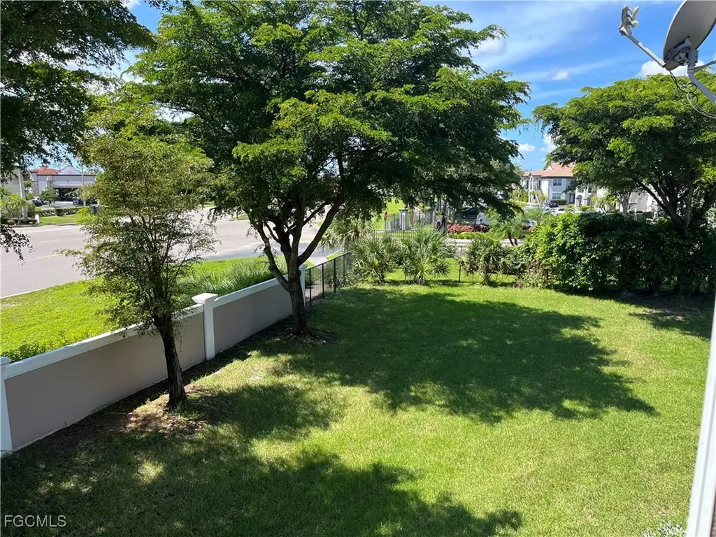 9999 Chiana Circle Fort Myers FL 33905
