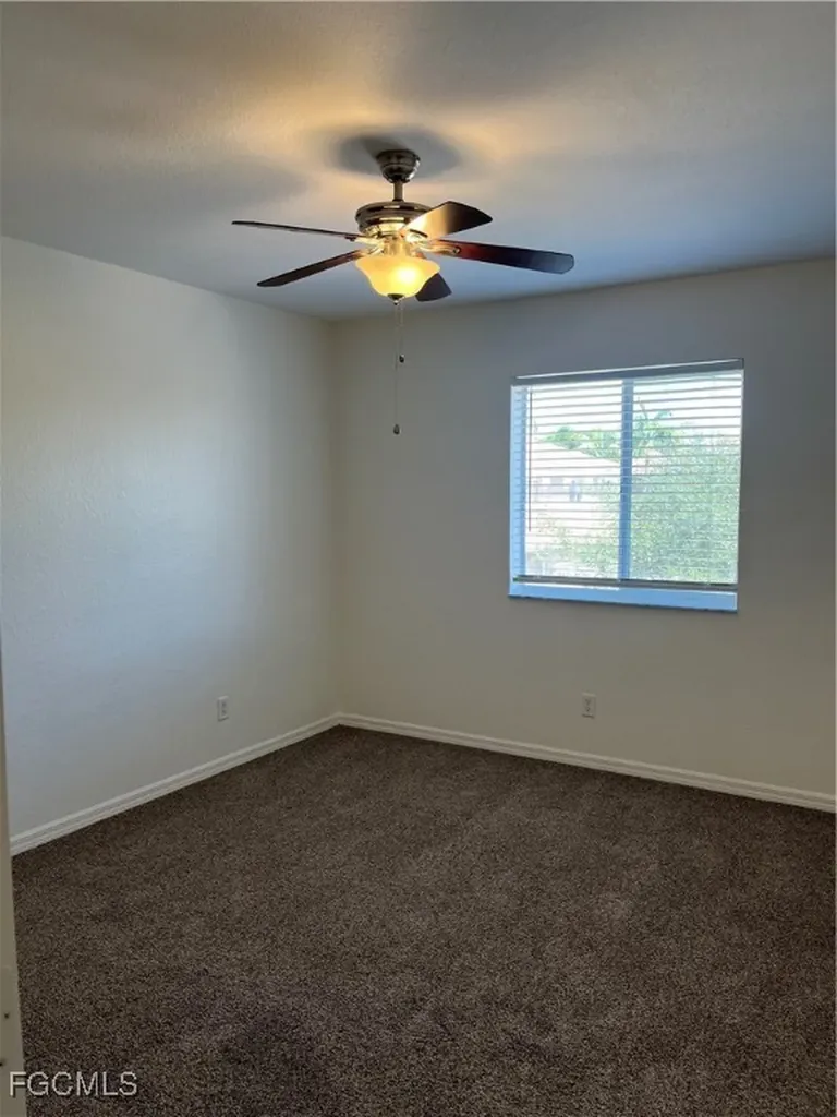 9999 Chiana Circle Fort Myers FL 33905