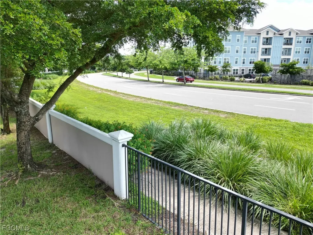 9999 Chiana Circle Fort Myers FL 33905