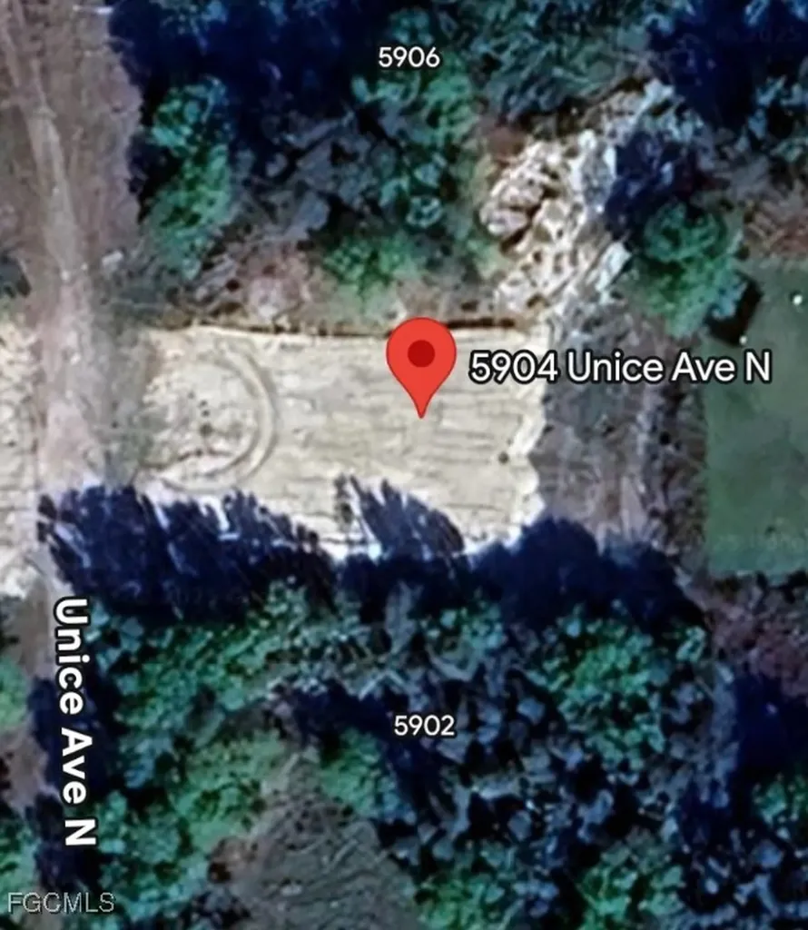 5904 Unice Avenue N Lehigh Acres FL 33971