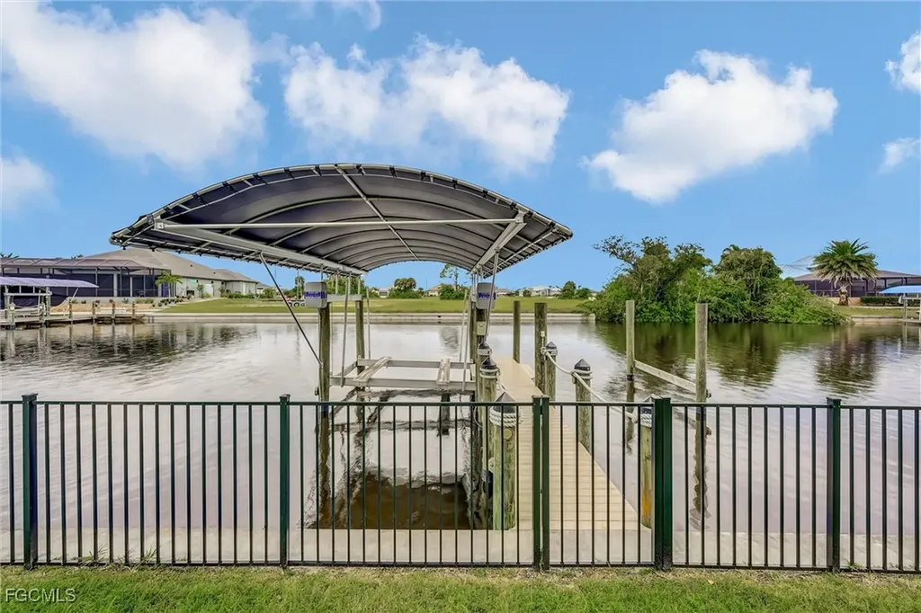 2218 NW 37th Place Cape Coral FL 33993