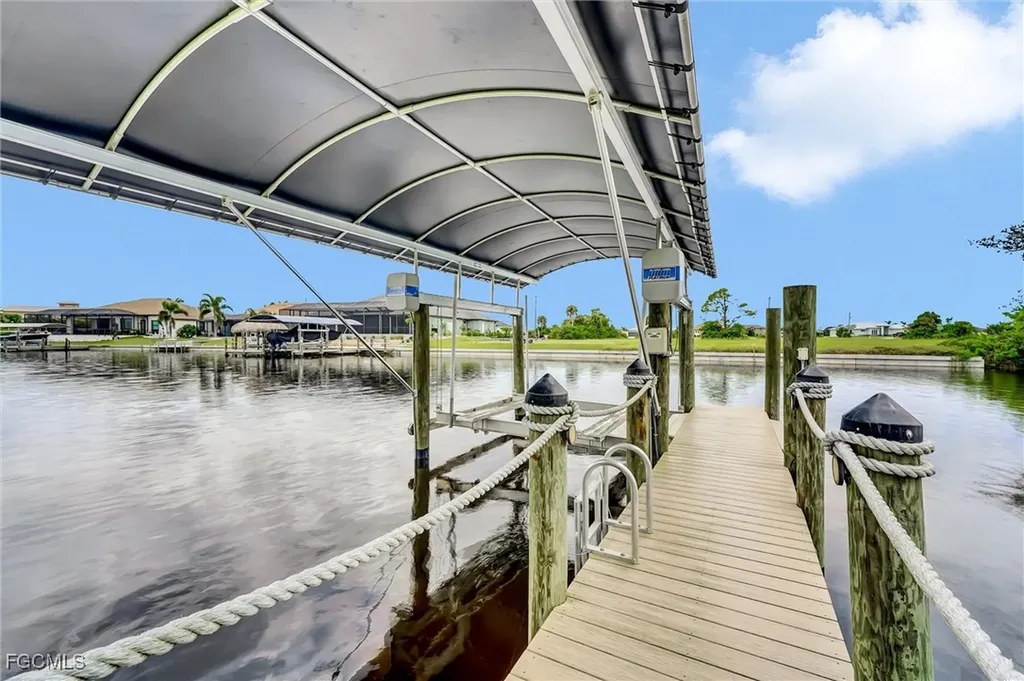 2218 NW 37th Place Cape Coral FL 33993