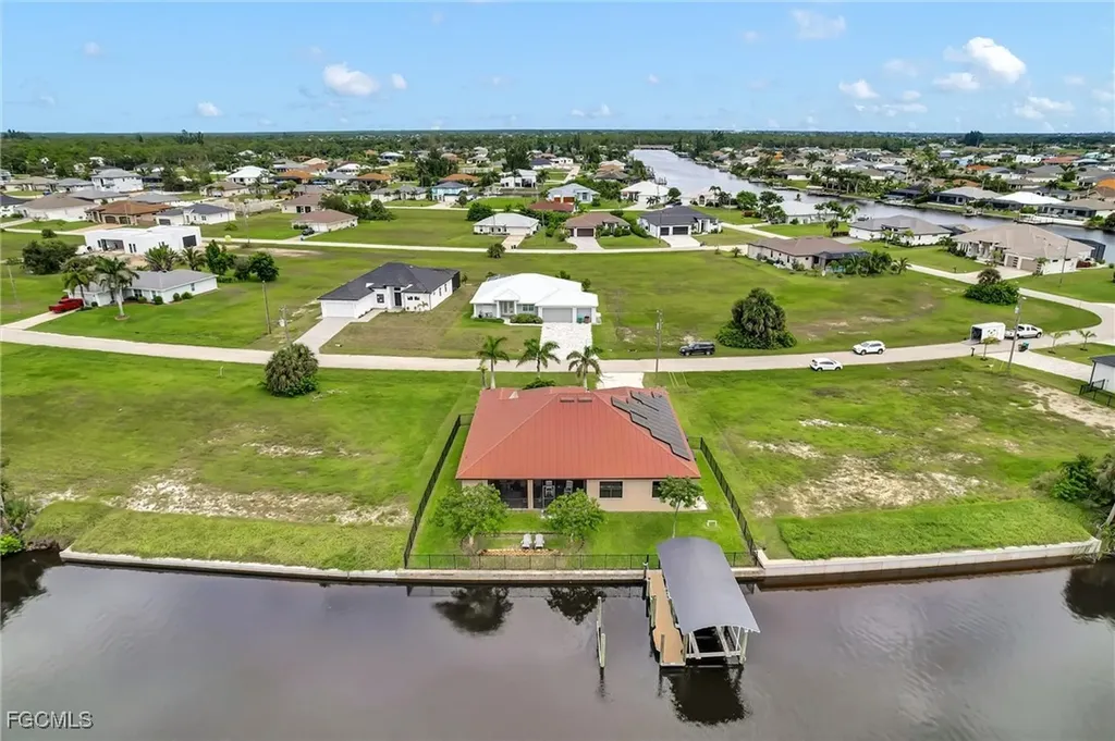 2218 NW 37th Place Cape Coral FL 33993