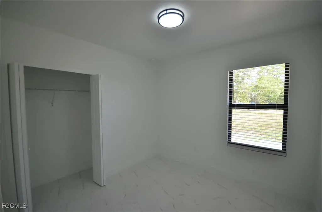 2188 Barker Boulevard Fort Myers FL 33916