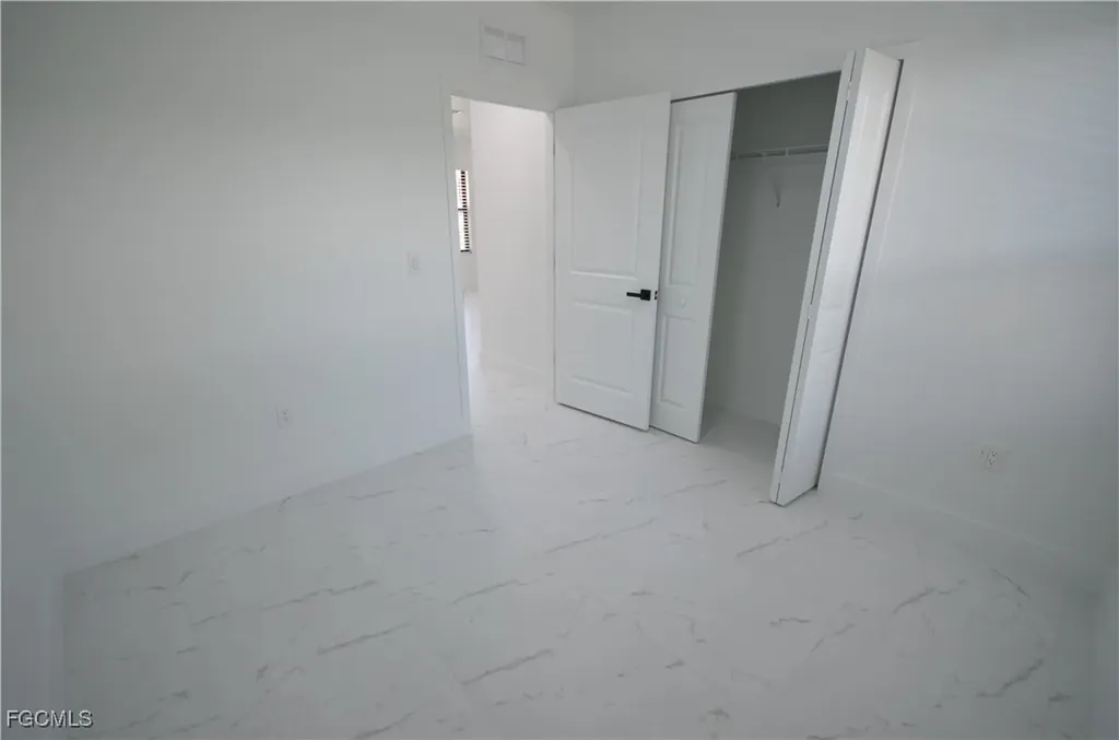 2188 Barker Boulevard Fort Myers FL 33916