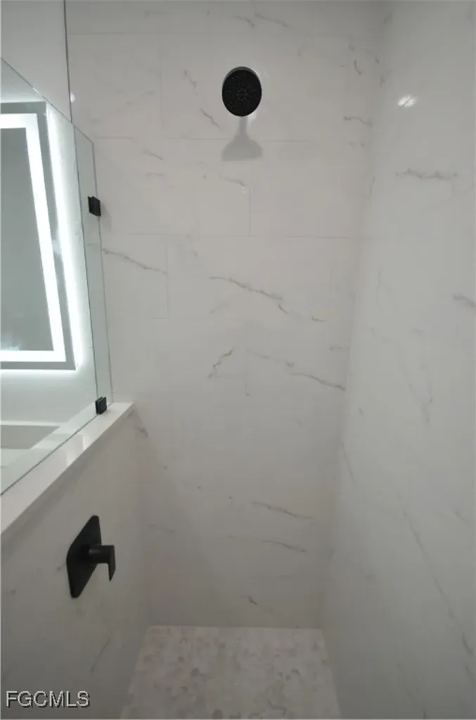 2188 Barker Boulevard Fort Myers FL 33916