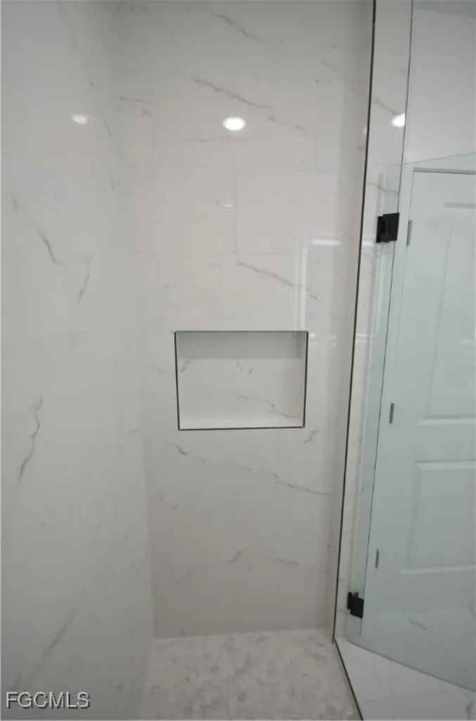 2188 Barker Boulevard Fort Myers FL 33916