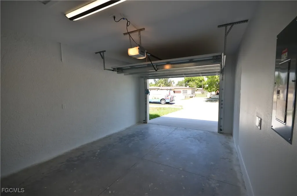 2188 Barker Boulevard Fort Myers FL 33916