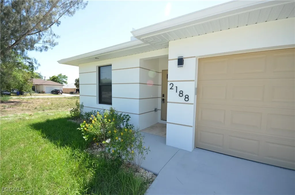 2188 Barker Boulevard Fort Myers FL 33916