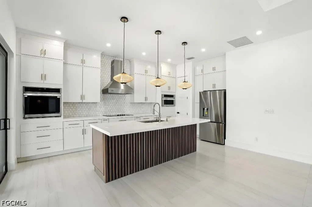 11853 Princess Grace Court Cape Coral FL 33991