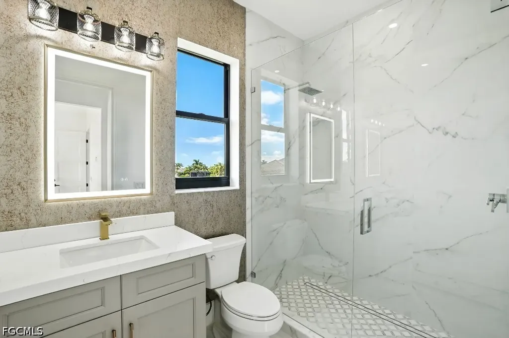 11853 Princess Grace Court Cape Coral FL 33991