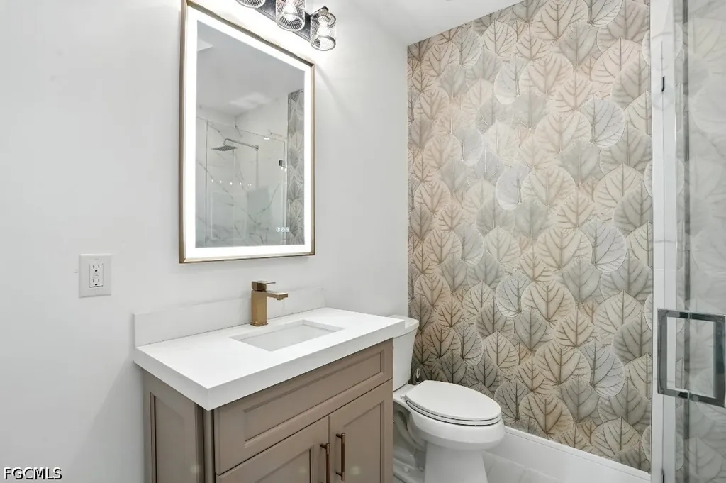 11853 Princess Grace Court Cape Coral FL 33991