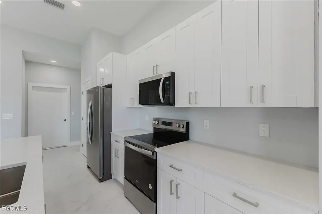 1726 NW 20th Terrace Cape Coral FL 33993