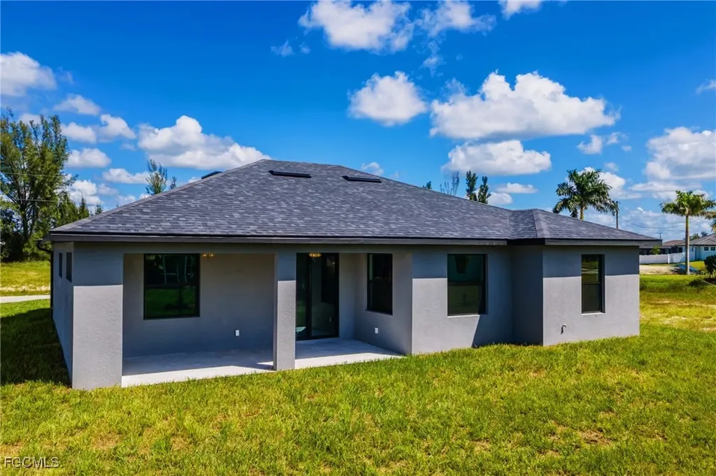 1726 NW 20th Terrace Cape Coral FL 33993