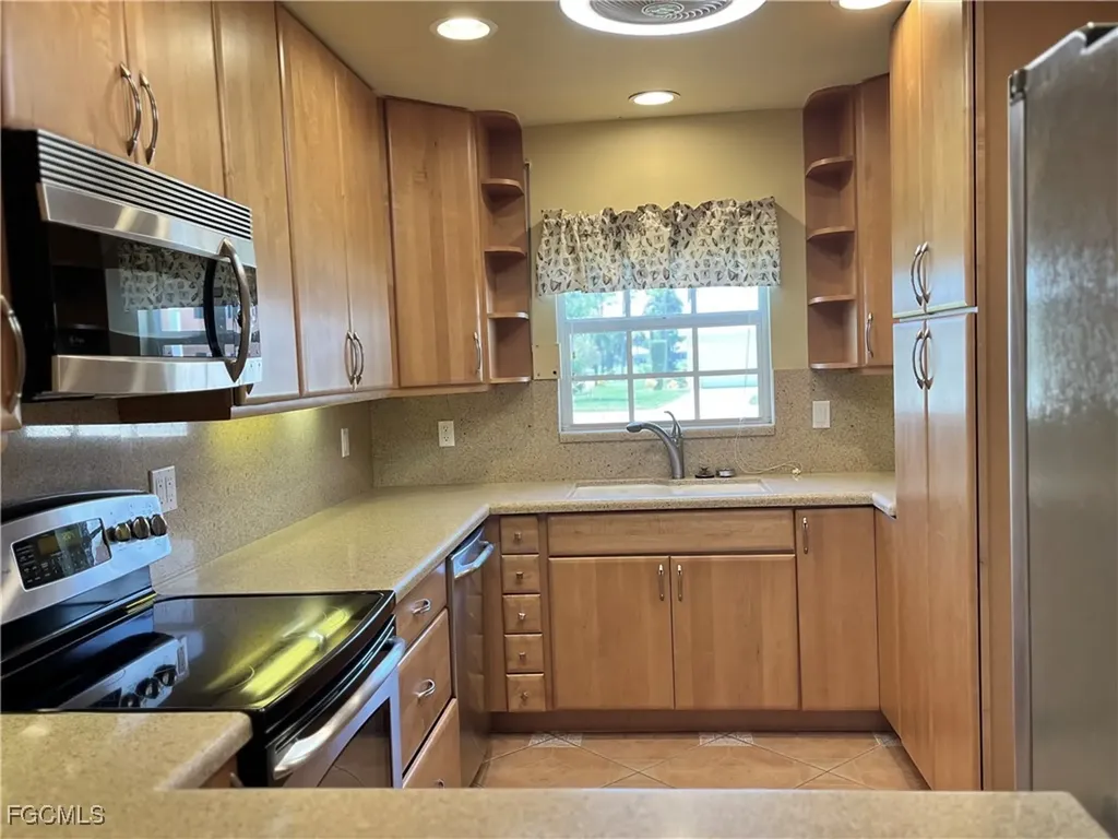 1359 Myerlee Country Club Boulevard Fort Myers FL 33919