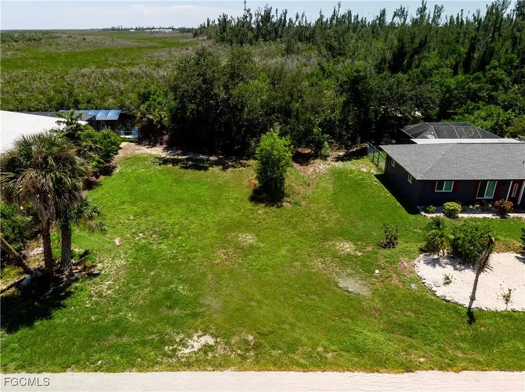 5175 Genesee Parkway Bokeelia FL 33922