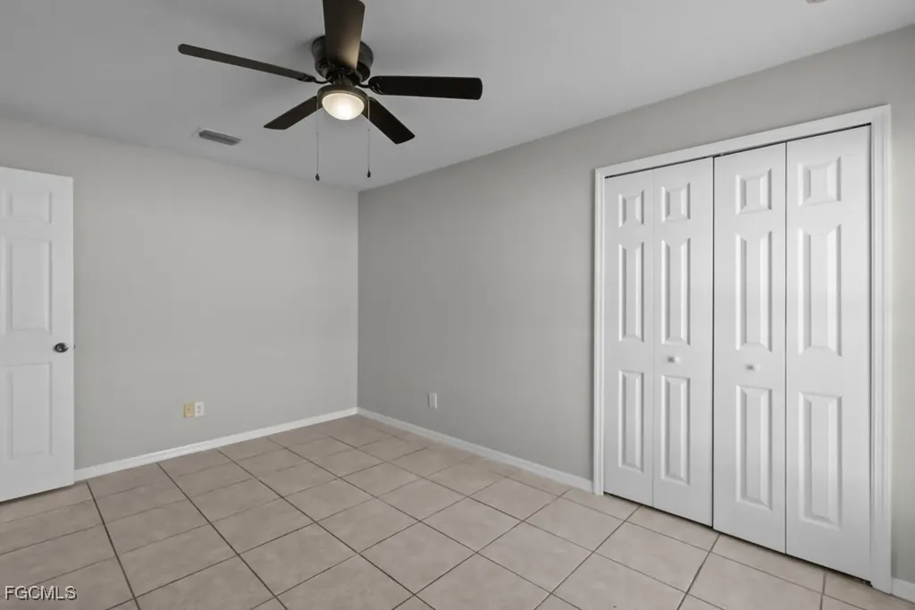 2321 NW 25th Terrace Cape Coral FL 33993