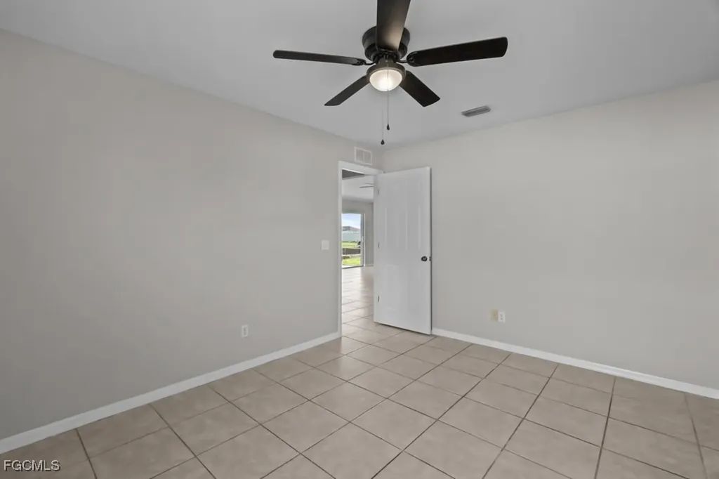 2321 NW 25th Terrace Cape Coral FL 33993
