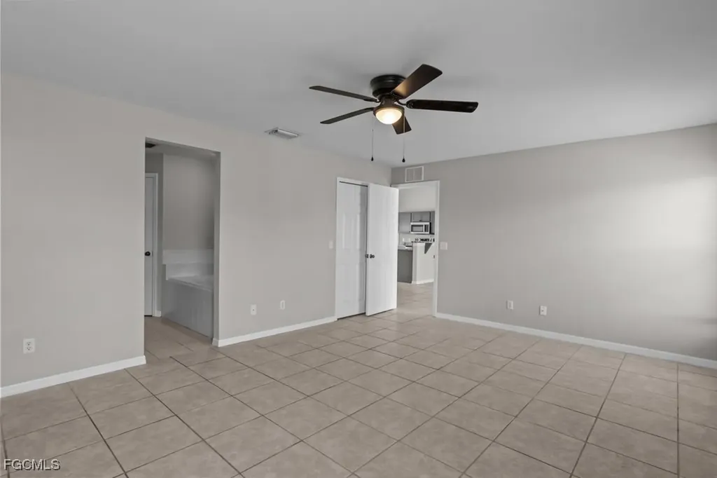 2321 NW 25th Terrace Cape Coral FL 33993
