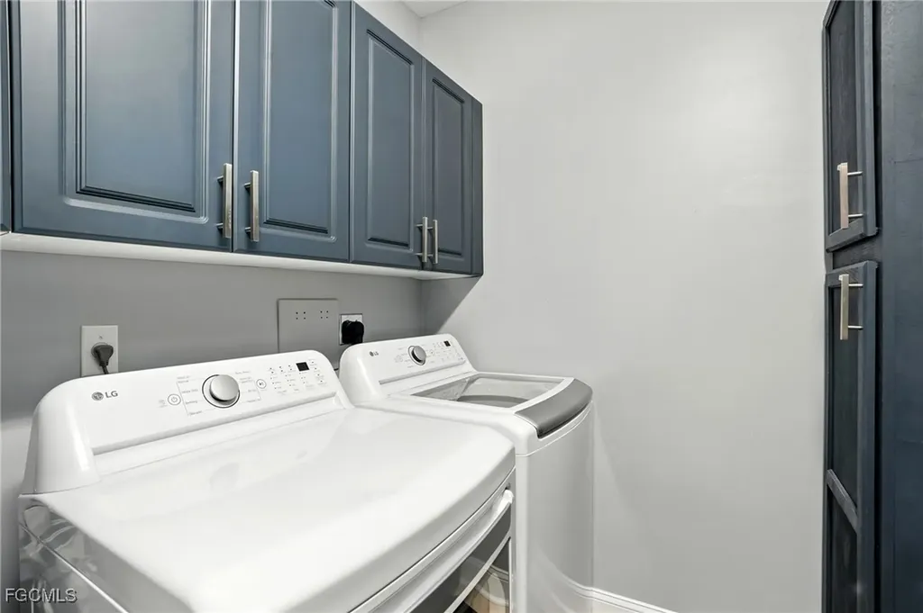 15256 Riverbend Boulevard North Fort Myers FL 33917