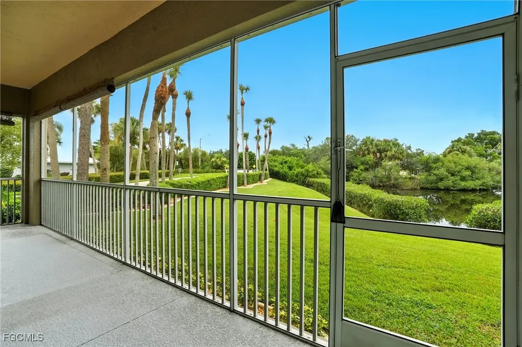 15256 Riverbend Boulevard North Fort Myers FL 33917