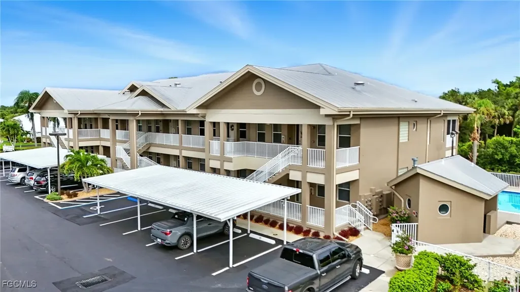 15256 Riverbend Boulevard North Fort Myers FL 33917