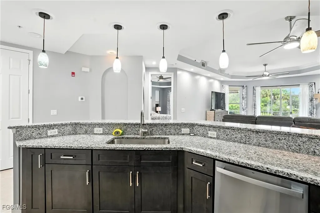 15256 Riverbend Boulevard North Fort Myers FL 33917