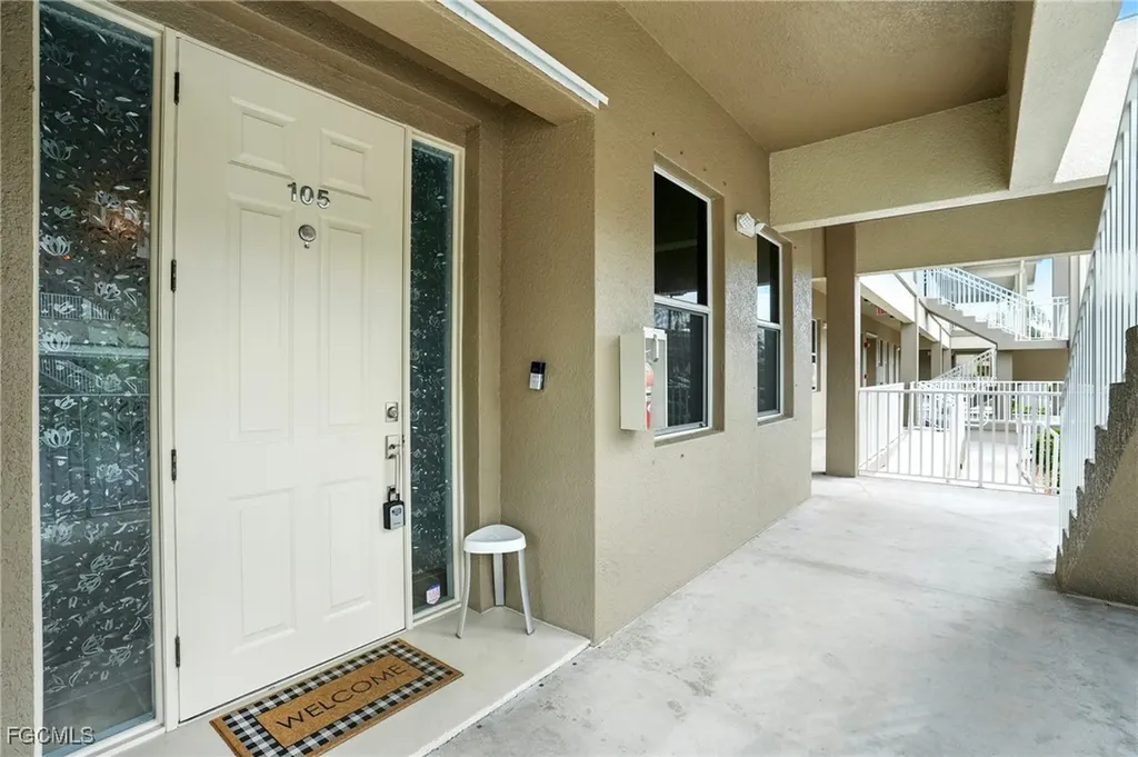 15256 Riverbend Boulevard North Fort Myers FL 33917