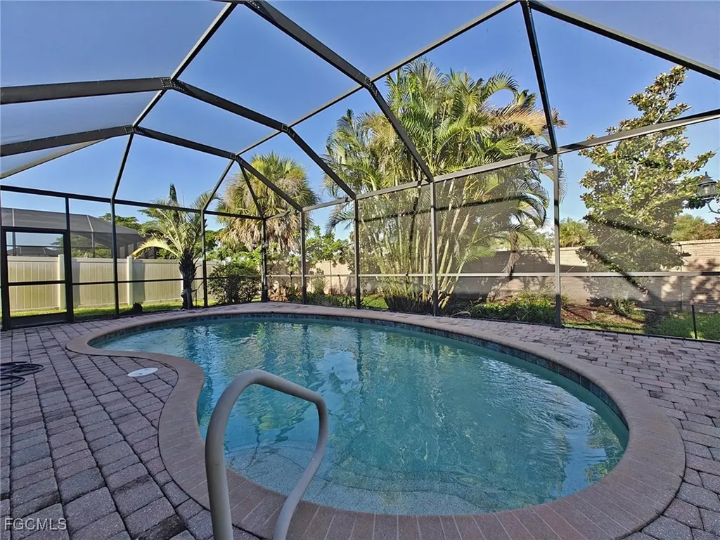2772 Via Piazza Loop Fort Myers FL 33905