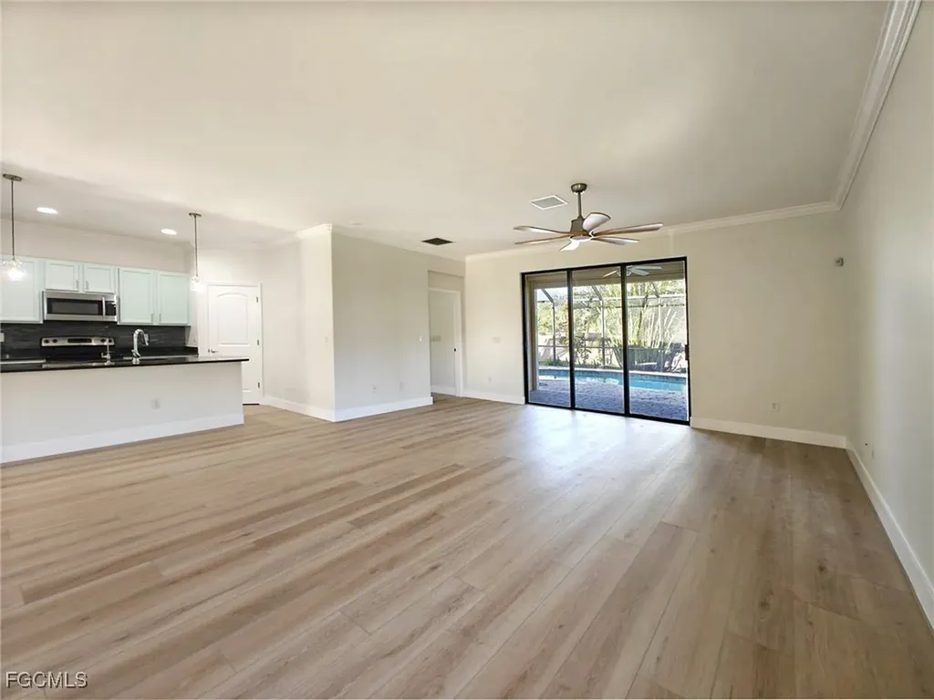 2772 Via Piazza Loop Fort Myers FL 33905