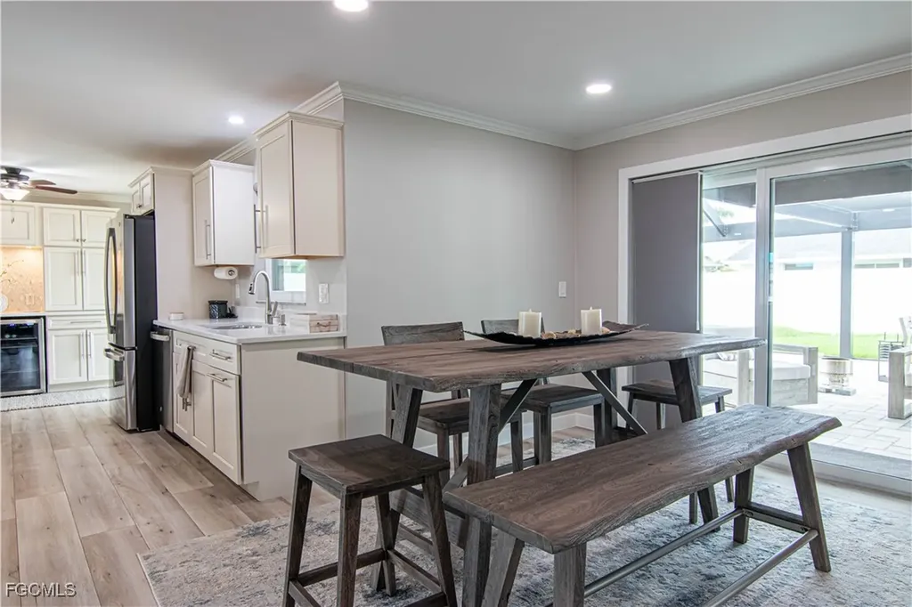 3514 SE 22nd Place Cape Coral FL 33904