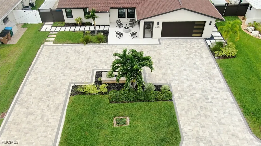 3514 SE 22nd Place Cape Coral FL 33904