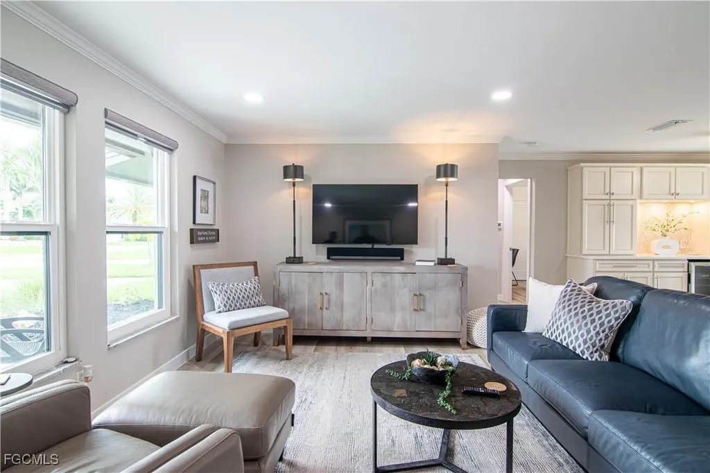 3514 SE 22nd Place Cape Coral FL 33904